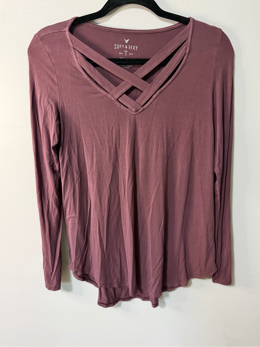 American Eagle soft & Sexy tee